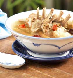 Herbal Goat Meat Soup